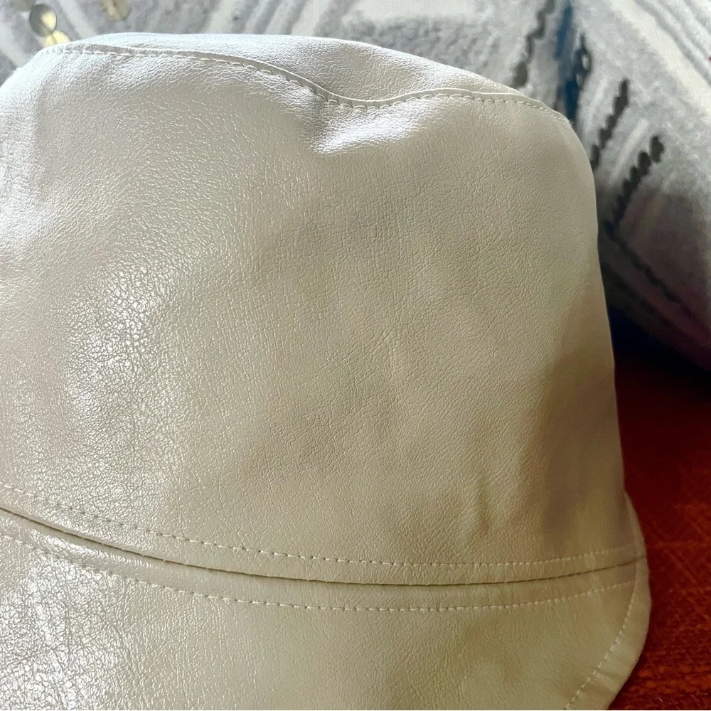 NWT Anthropologie Faux Leather Bucket Hat In Ivory Adjustable